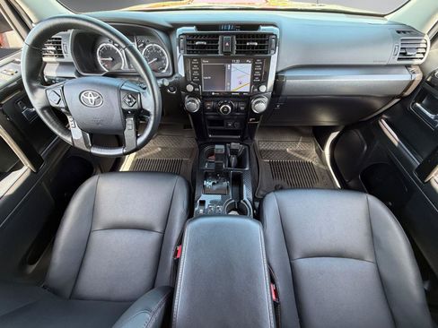 Used 2024 Toyota 4Runner TRD Off-Road Premium w/ Off Road Premium Plus Package image 12