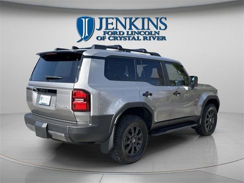 Used 2025 Toyota Land Cruiser w/ Premium Package image 9