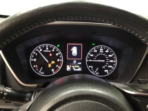 Used 2023 Subaru Ascent Limited AWD/4WD image 12