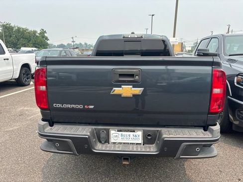 Used 2020 Chevrolet Colorado Z71 AWD/4WD image 5