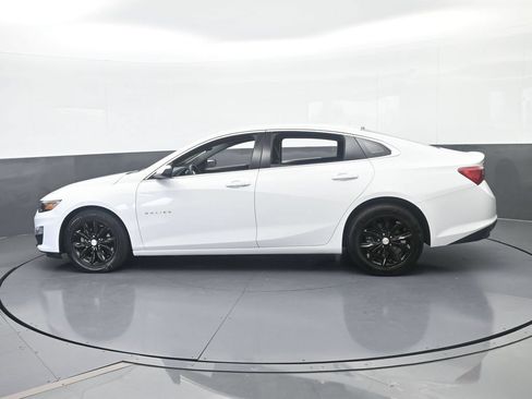 Used 2024 Chevrolet Malibu LT FWD image 3