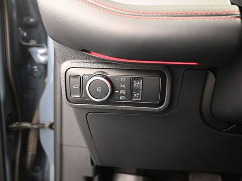 Used 2025 Ford Explorer ST image 12