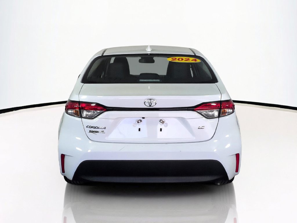Used 2024 Toyota Corolla LE FWD image 7