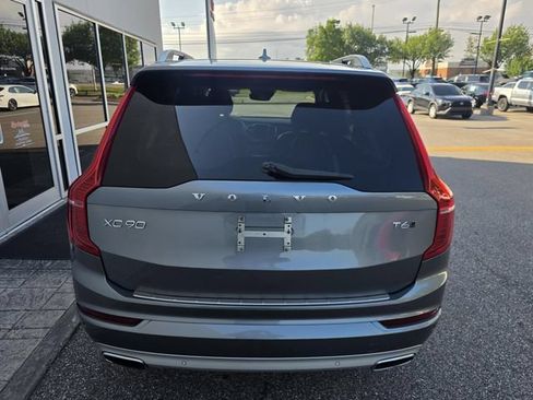 Used 2017 Volvo XC90 T6 Momentum w/ Vision Package AWD/4WD image 3