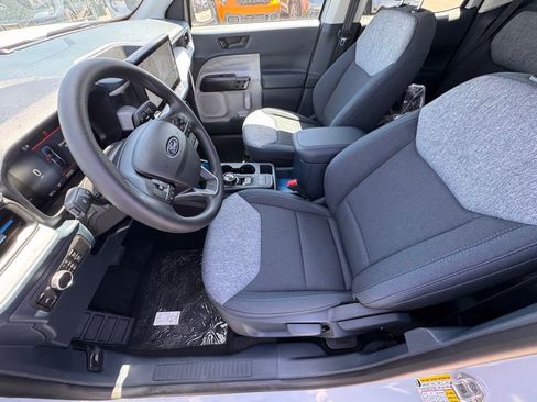 New 2026 Ford Maverick XLT FWD image 17