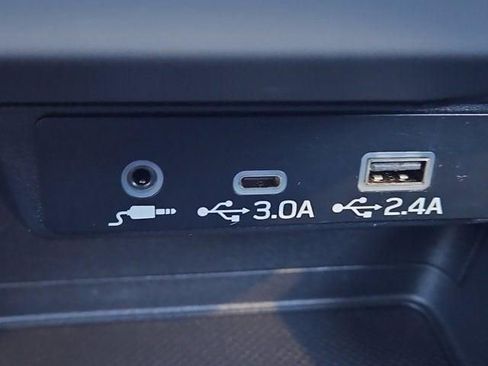 Used 2024 Subaru Crosstrek 2.0i Premium image 47