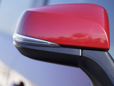 Used 2022 Toyota RAV4 XLE Premium image 41