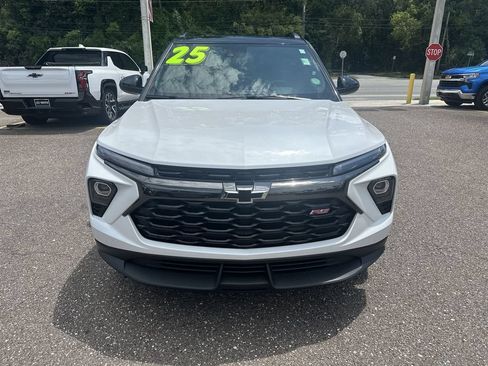 Used 2025 Chevrolet TrailBlazer RS FWD image 11