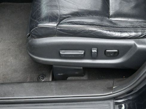 Used 2012 Honda CR-V EX-L image 13