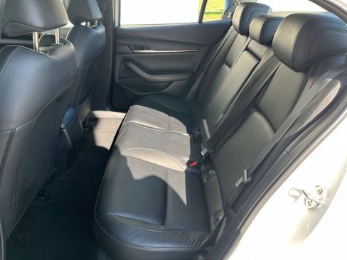 Used 2025 MAZDA MAZDA3 s FWD image 23