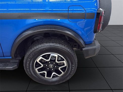Used 2022 Ford Bronco Outer Banks image 24
