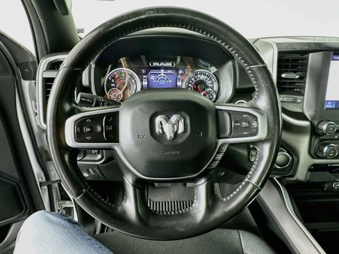 Used 2022 RAM 1500 Big Horn AWD/4WD image 12