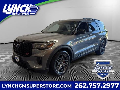 Used 2025 Ford Explorer ST AWD/4WD image 1