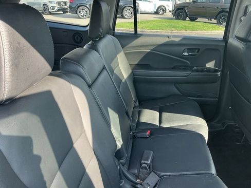 Used 2021 Honda Pilot EX-L image 21