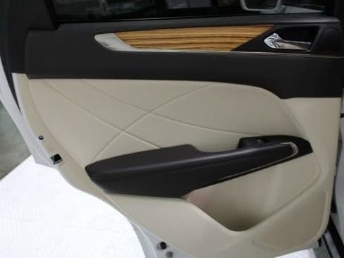 Used 2015 Lincoln MKC AWD w/ Equipment Group 101A Select image 53