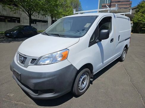 Used 2017 Nissan NV200 S FWD image 1