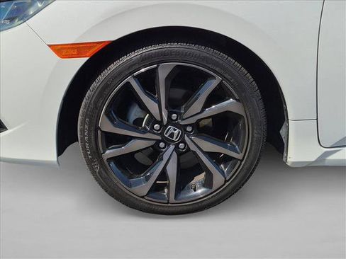 Used 2019 Honda Civic Sport image 14
