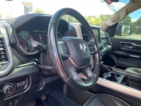 Used 2021 RAM 1500 Laramie AWD/4WD image 10