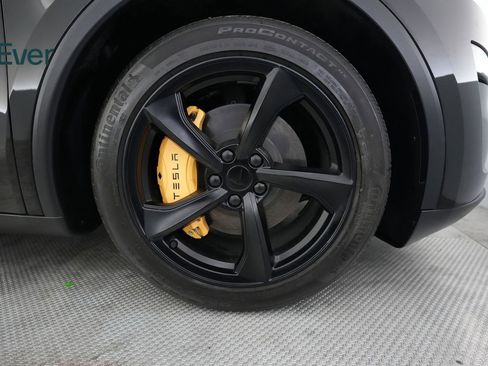 Used 2026 Tesla Model Y Long Range RWD image 20