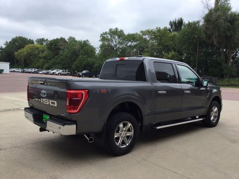 Used 2022 Ford F150 XLT w/ Equipment Group 302A High AWD/4WD image 5