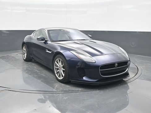 Used 2019 Jaguar F-TYPE Coupe image 8