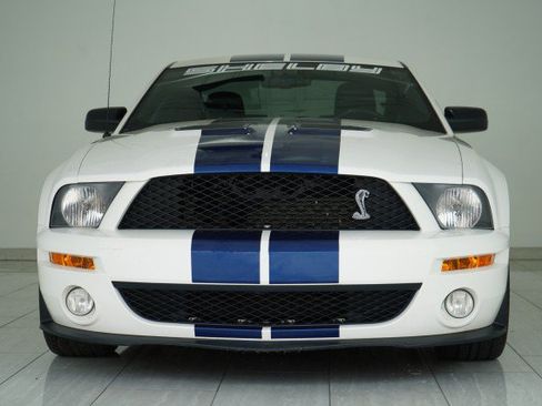 Used 2008 Ford Mustang Shelby GT500 RWD image 2