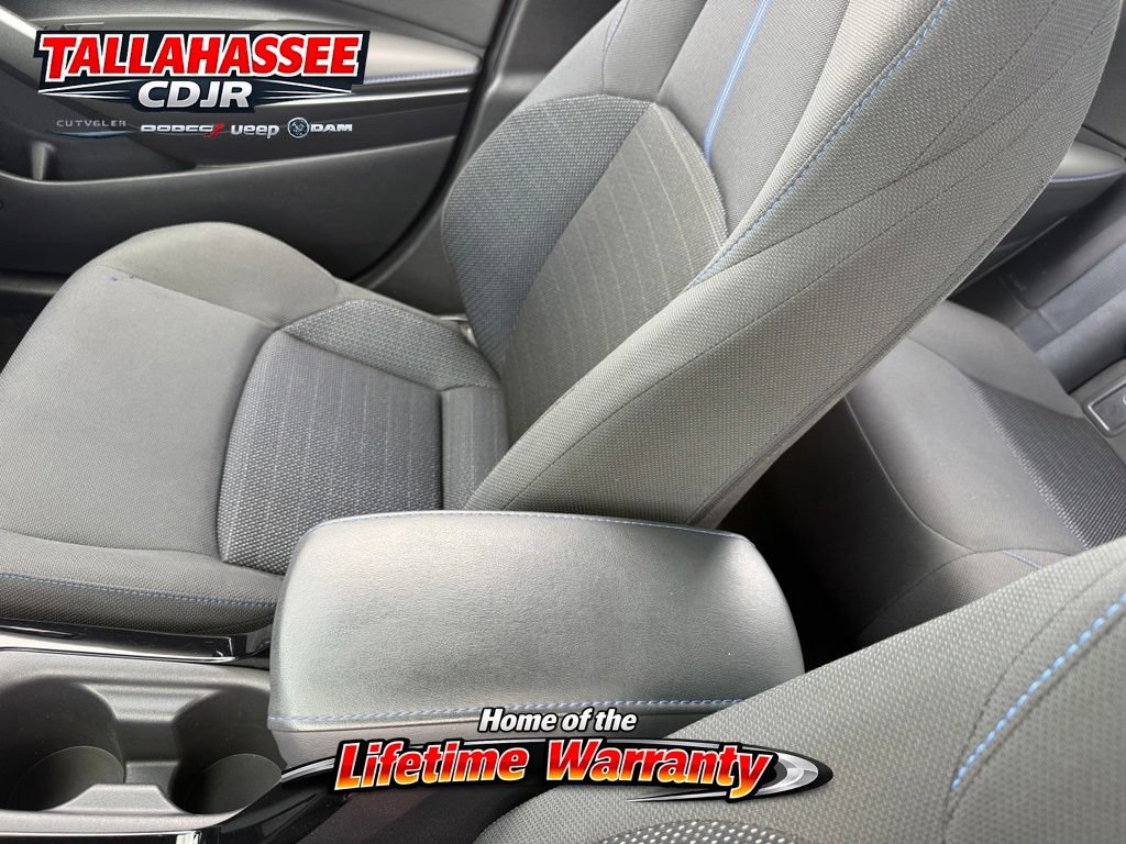 Used 2022 Toyota Corolla SE FWD image 25