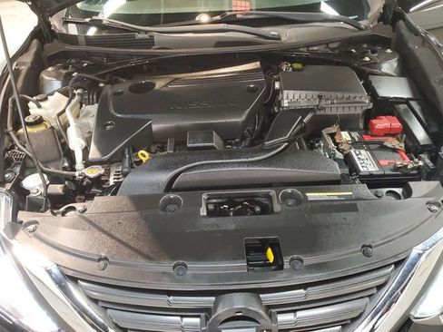Used 2016 Nissan Altima 2.5 SL w/ 2.5 Technology w/LED Package image 23