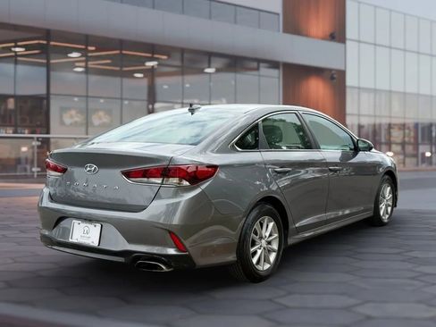Used 2018 Hyundai Sonata SE image 5