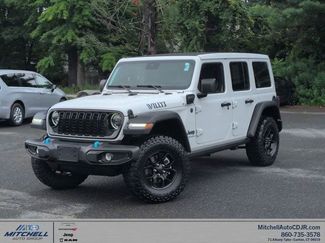 Used 2024 Jeep Wrangler Unlimited AWD/4WD video 1