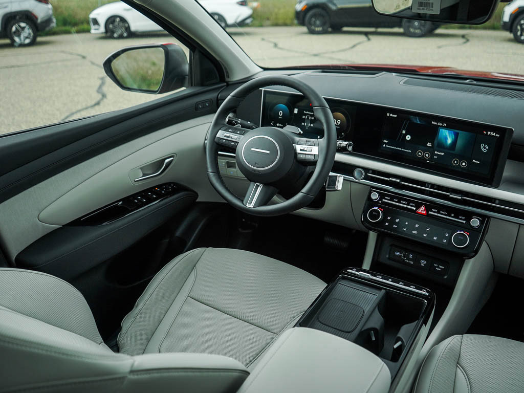 New 2026 Hyundai Tucson Limited AWD/4WD image 15