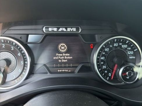 Used 2022 RAM 1500 Big Horn w/ Built-to-serve Edition AWD/4WD image 19
