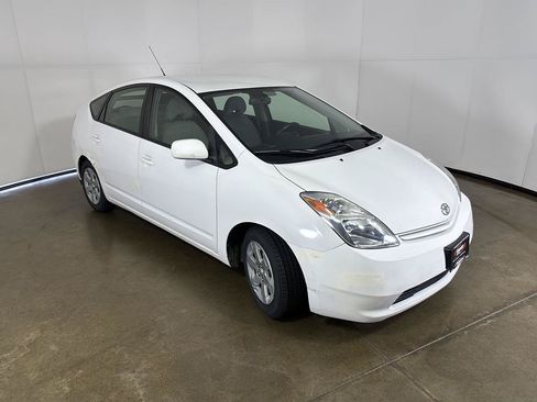 Used 2004 Toyota Prius FWD image 7