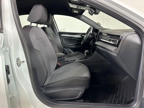 Used 2025 Volkswagen Jetta Sport image 28