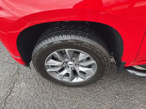 Used 2022 Chevrolet Silverado 1500 RST w/ Z71 Off-Road Package image 13