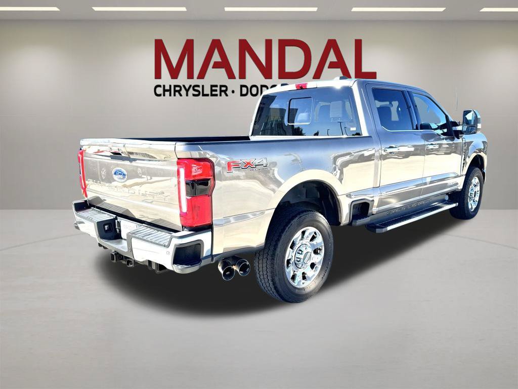 Used 2023 Ford F250 Lariat w/ Chrome Package AWD/4WD image 5