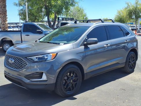 Used 2024 Ford Edge SEL AWD/4WD image 8