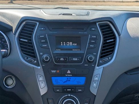 Used 2015 Hyundai Santa Fe Limited image 21