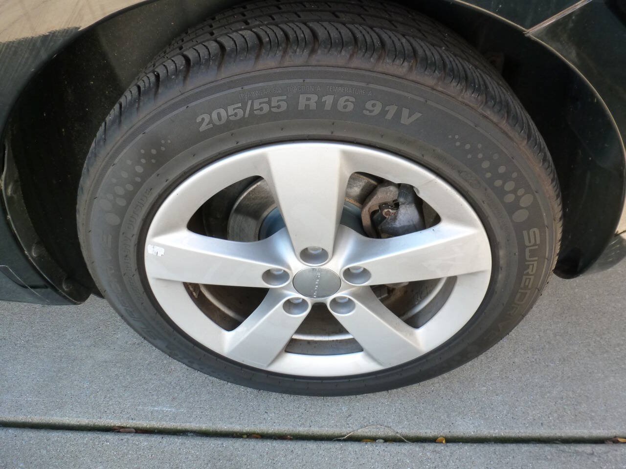 Used 2016 Dodge Dart SXT FWD image 15