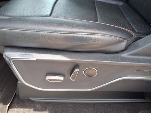 Used 2022 Ford F150 Lariat w/ Equipment Group 502A High image 26