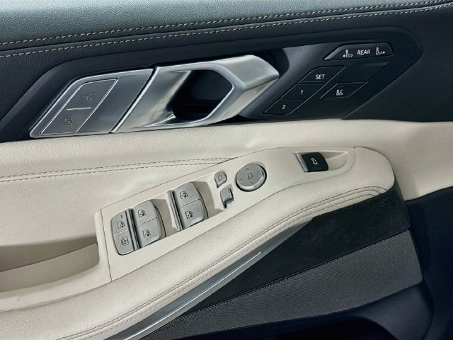 New 2027 BMW X7 xDrive40i AWD/4WD image 18
