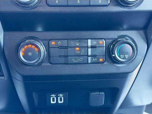 Used 2019 Ford F150 XLT AWD/4WD image 17
