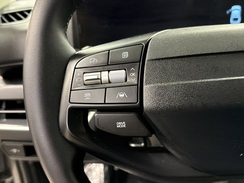 Used 2025 Kia K4 EX image 9