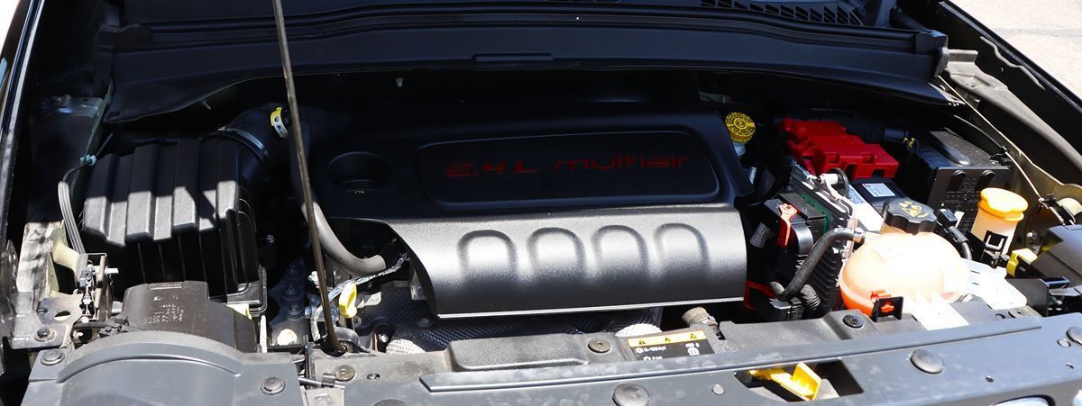 Used 2018 Jeep Renegade Latitude FWD image 58