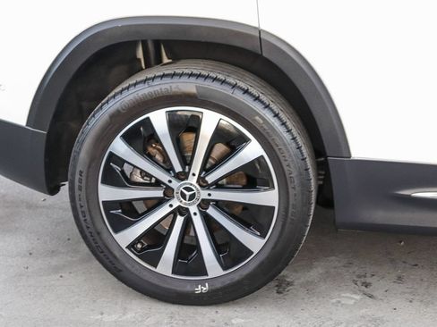 Used 2021 Mercedes-Benz GLB 250 image 12