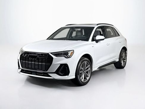 Certified 2025 Audi Q3 2.0T Premium w/ Convenience Package AWD/4WD image 1