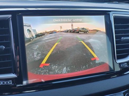 Used 2026 Chrysler Voyager LX image 14