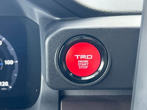 Certified 2025 Toyota Tacoma TRD Sport image 23