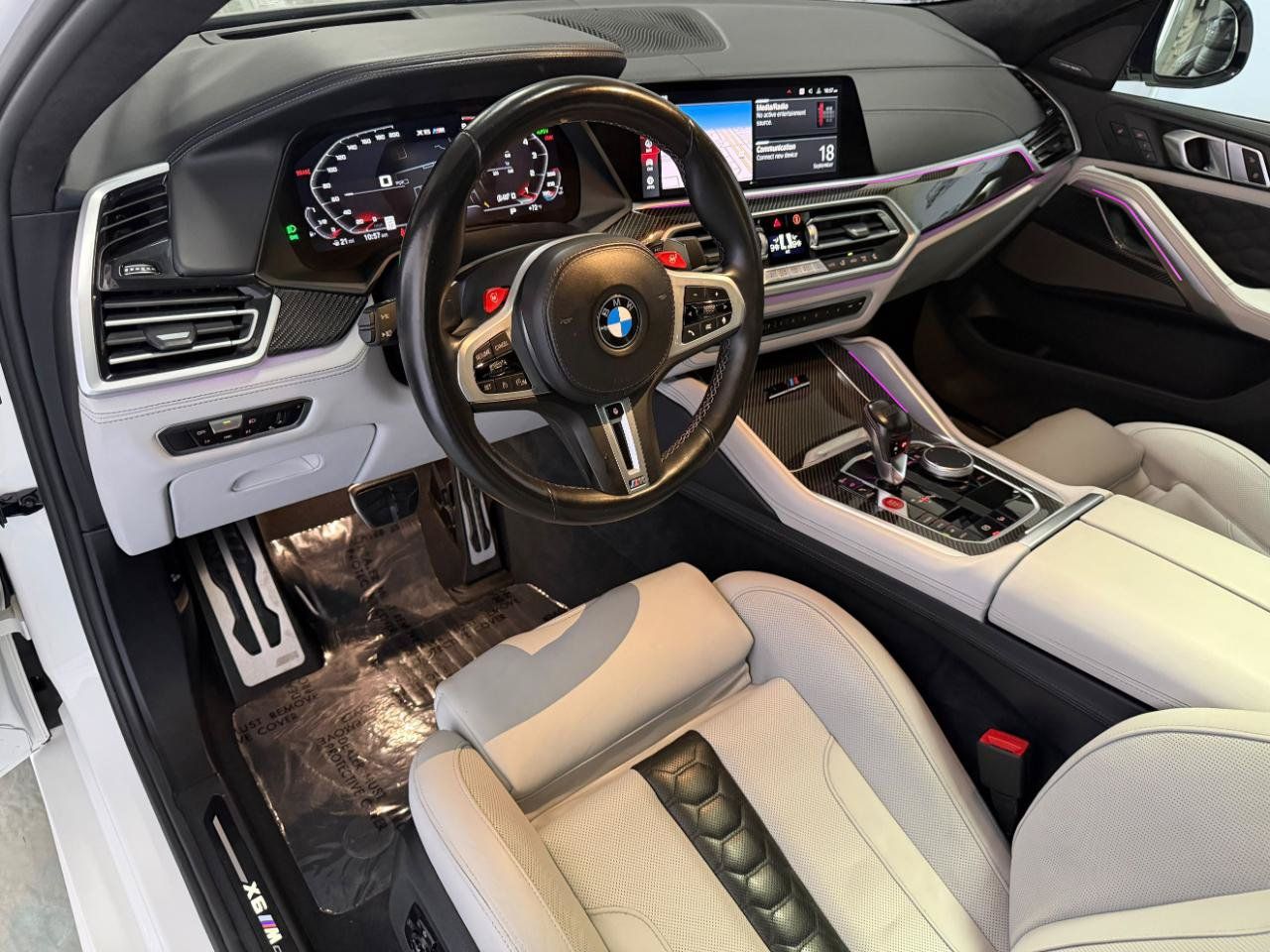 Used 2022 BMW X6 M w/ Competition Package AWD/4WD image 17