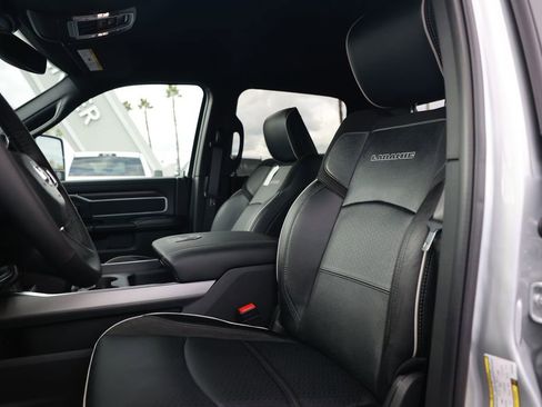 New 2026 RAM 3500 Laramie AWD/4WD image 16